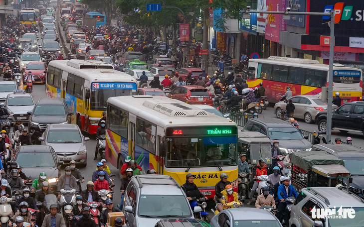 Công ty Bắc Hà xin dừng khai thác 5 tuyến xe buýt ở Hà Nội vì nguy cơ vỡ nợ