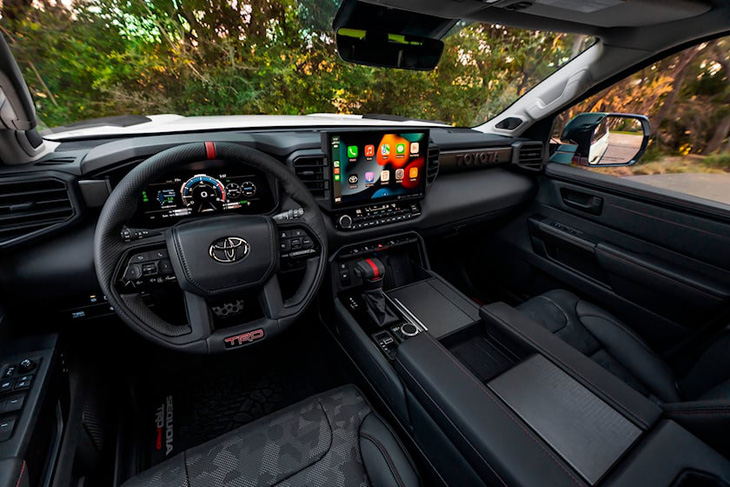 Công nghệ camera tân tiến sẽ là trợ thủ đắc lực trên nhiều SUV và bán tải Toyota - Ảnh 1.
