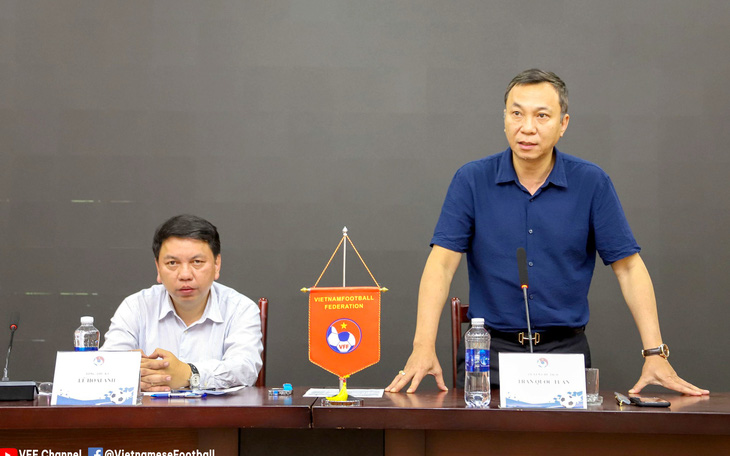 Lãnh đạo VFF gặp gỡ, giao nhiệm vụ cho đội tuyển U16 Việt Nam