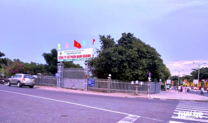 Thanh tra vụ chiếm giữ đất quốc phòng tại sân bay Nha Trang - Ảnh 2.