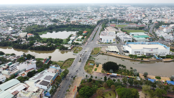 Bảo Định hà, kênh đào đầu tiên ở đất phương Nam - Kỳ 3: Cha, con danh tướng đào kênh, đắp lũy - Ảnh 4.