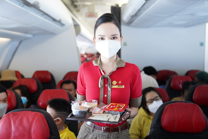 Vietjet đoạt giải Hãng hàng không mang lại giá trị tốt nhất cho khách hàng toàn cầu - Ảnh 2.