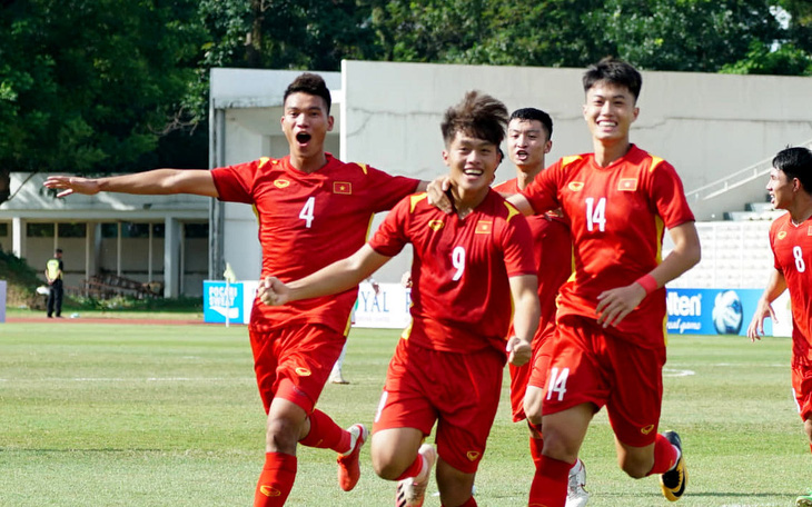 Vượt qua Thái Lan ở luân lưu, U19 Việt Nam giành HCĐ Giải U19 Đông Nam Á