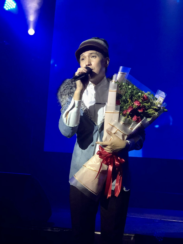 Gia đình Cẩm Vân, Khắc Triệu góp giọng trong live show ‘Bách biến’ của Y Thanh - Ảnh 3.