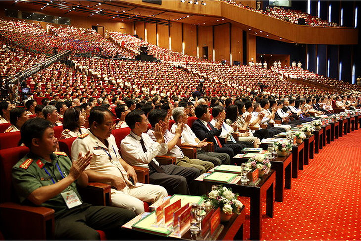 Trao tặng Huân chương Hồ Chí Minh cho lực lượng Cảnh sát nhân dân - Ảnh 2.