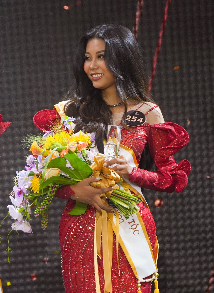 Trương Ngọc Ánh giải thích lý do Hoa hậu Nông Thúy Hằng không thi Miss Earth 2022 - Ảnh 2.