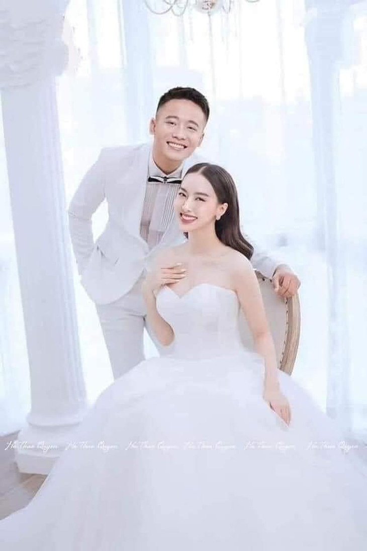 Netizen chế loạt ảnh cưới để thuyền Thùy Tiên - Quang Linh cập bến - Ảnh 5.