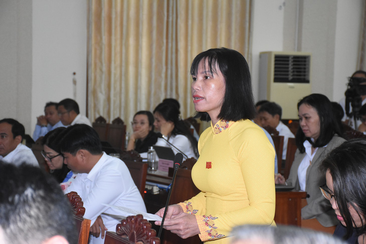 Phú Yên loay hoay giải bài toán thiếu hơn 1.500 giáo viên - Ảnh 1.