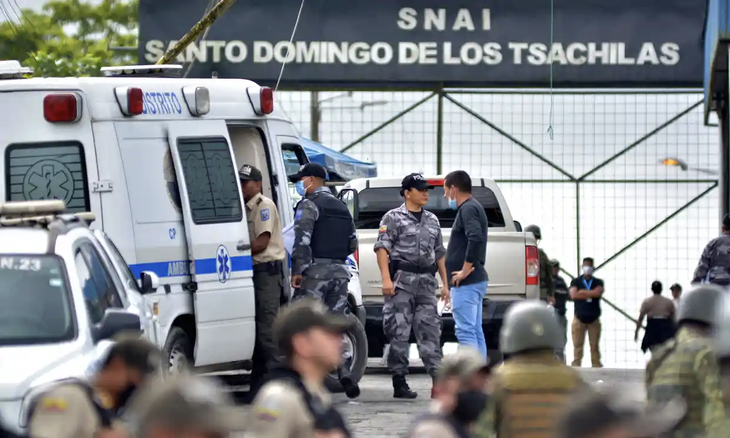 Lại ẩu đả trong nhà giam khét tiếng, 13 phạm nhân chết ở Ecuador - Ảnh 1.