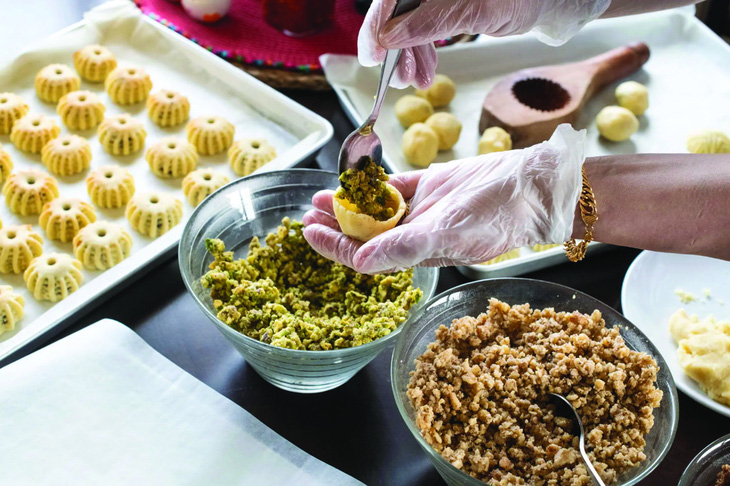 Phụ nữ Ả Rập: Nấu ăn trực tuyến không chỉ là niềm vui - Ảnh 2.