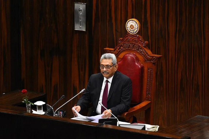 Singapore cho cựu tổng thống Sri Lanka ở thêm 2 tuần - Ảnh 1.