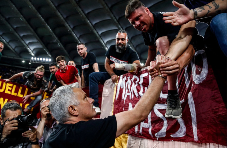 Mourinho sẽ đưa chính mình và AS Roma trở lại thời hoàng kim? - Ảnh 1.