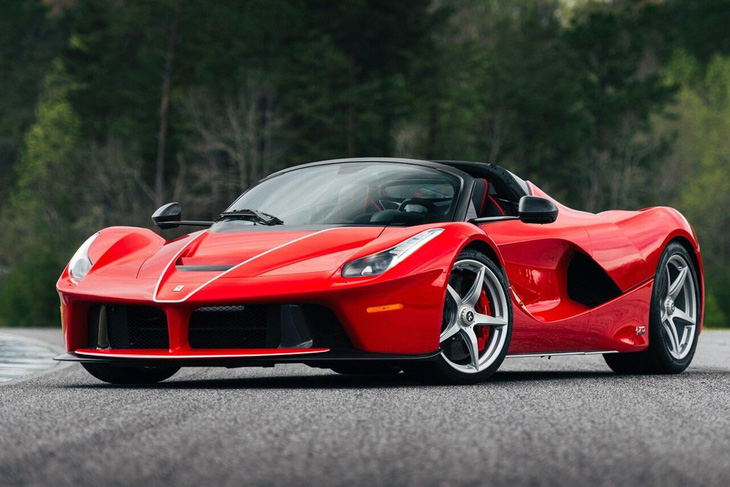 Ferrari vẫn cực kỳ cẩn trọng với xe điện vì mất trải nghiệm siêu xe - Ảnh 1.