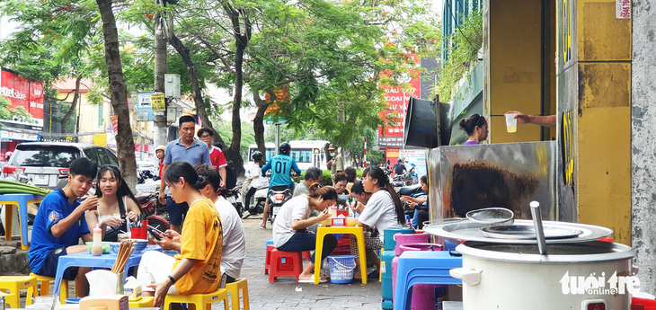 Hải Phòng làm gì để ngăn food tour ‘xuống cấp’? - Ảnh 1.