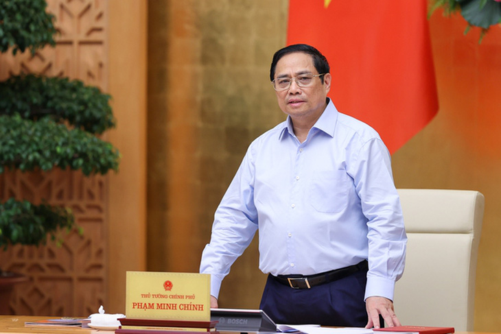 Thủ tướng Phạm Minh Chính: Tình trạng thiếu thuốc, vật tư y tế... cần giải pháp phù hợp - Ảnh 1.