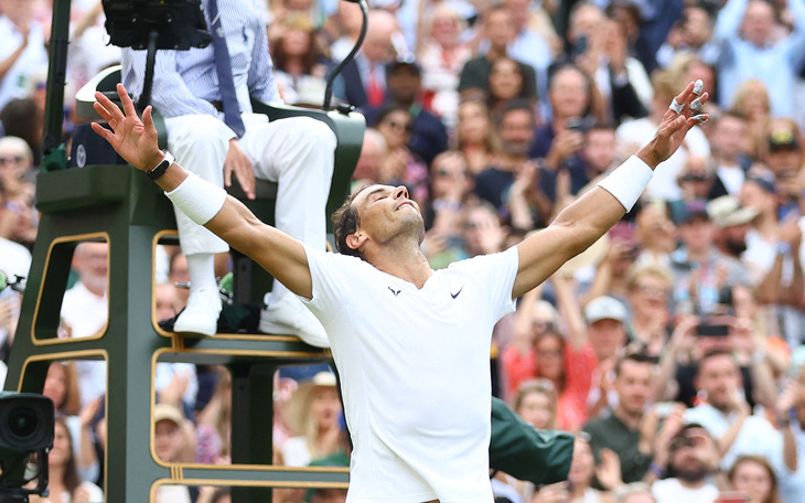 Rafael Nadal úp mở khả năng bỏ thi đấu trận bán kết Wimbledon