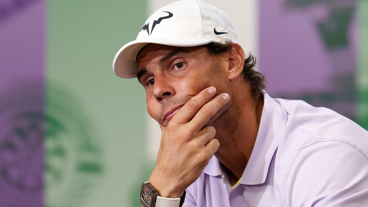 Nadal bỏ trận bán kết Wimbledon vì chấn thương - Ảnh 1.