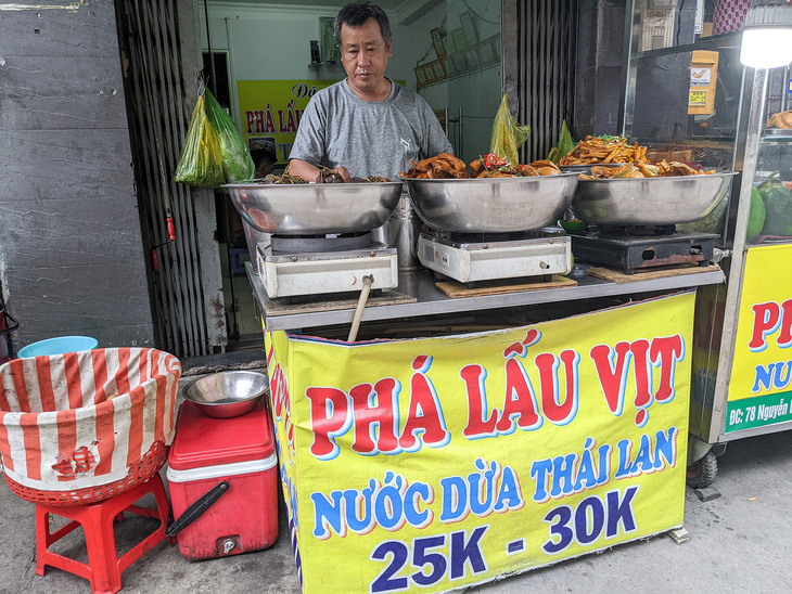 Ngọt lịm, thơm béo vị phá lấu vịt lạ lùng công thức từ Thái đem về - Ảnh 5.