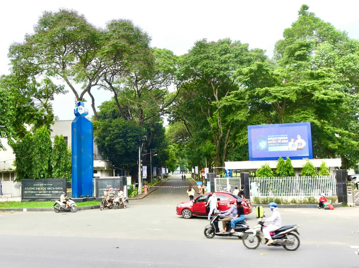 Trả lại em yêu khung trời đại học - Kỳ 5: Bách khoa thương yêu - Ảnh 2.