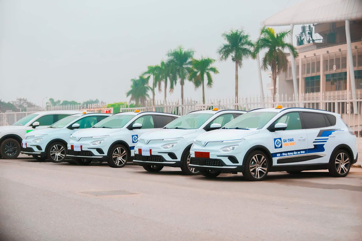 GV Taxi mở rộng thêm dịch vụ taxi thương quyền - Ảnh 1.