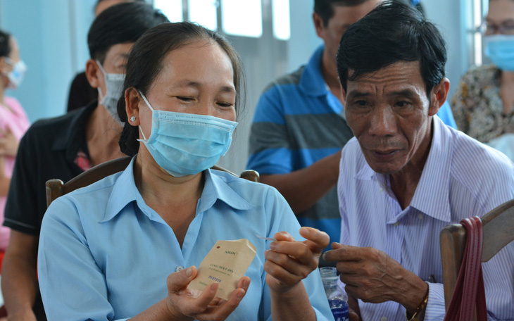 Bến Tre phóng thích hơn 500 triệu để ứng phó với sâu đầu đen - Ảnh 2.