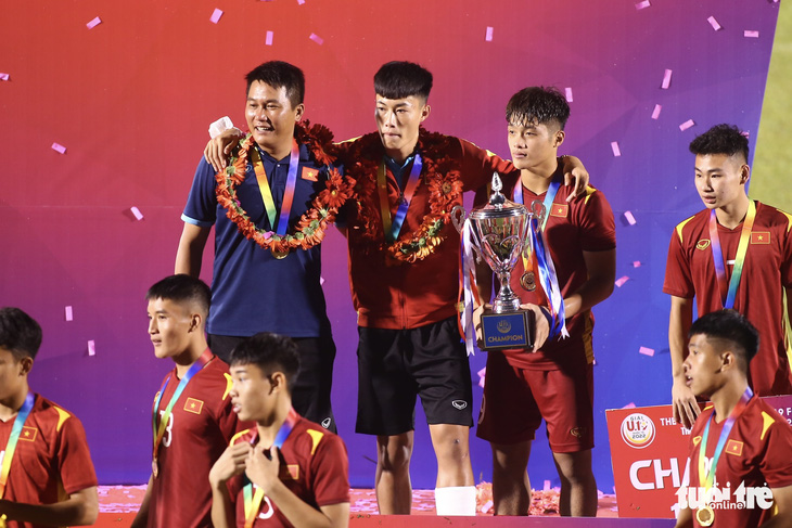 Vô địch U19 quốc tế, U19 Việt Nam chưa kịp mừng đã nhận tin không vui - Ảnh 1.