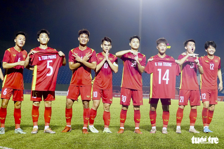 Tối nay 12-8, đội tuyển U20 Việt Nam lên đường sang Nhật Bản tập huấn - Ảnh 1.
