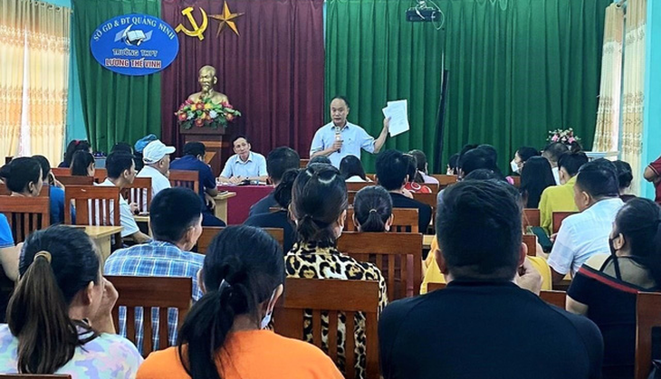 135 học sinh lớp 10 tại Quảng Ninh bị trả hồ sơ trước thềm năm học mới - Ảnh 1.