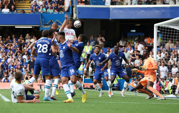 Harry Kane lập công phút 90+6 giúp Tottenham hòa kịch tính Chelsea - Ảnh 4.