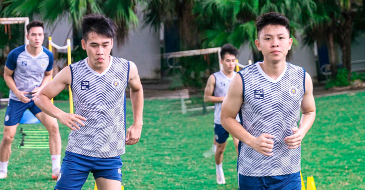 CLB Hà Nội đưa ‘ngôi sao’ U23 Việt Nam về đá hạng nhất, mượn trung vệ từ Quảng Nam - Ảnh 1.