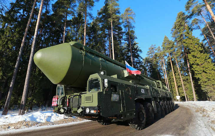 Nga vẫn lấp lửng về khả năng sử dụng vũ khí hạt nhân - Ảnh 1.