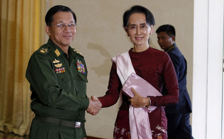 Tướng Myanmar nói sẵn sàng đàm phán với bà Aung San Suu Kyi