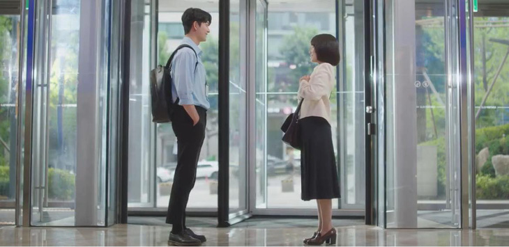 Hiệu ứng ăn theo từ thành công bộ phim Nữ luật sư kỳ lạ Woo Young Woo - Ảnh 3.