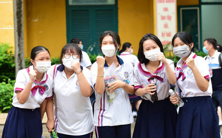 4 trường đại học Sài Gòn, Luật, Tôn Đức Thắng, Ngoại ngữ tin học công bố điểm sàn