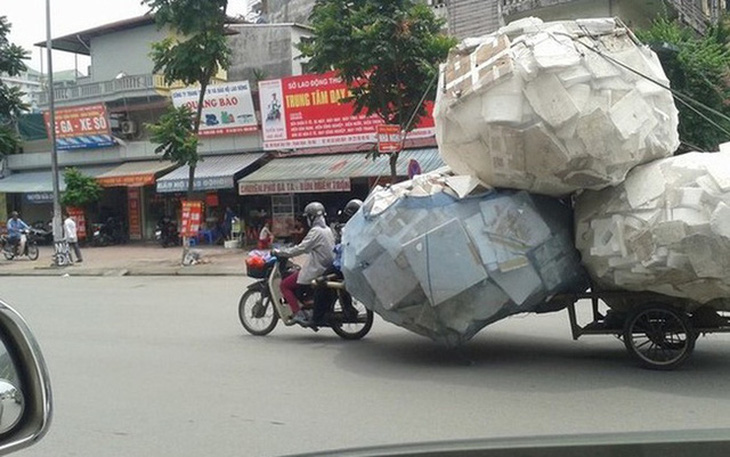 Chở hàng như làm xiếc của các bác tài Việt - Ảnh 8.