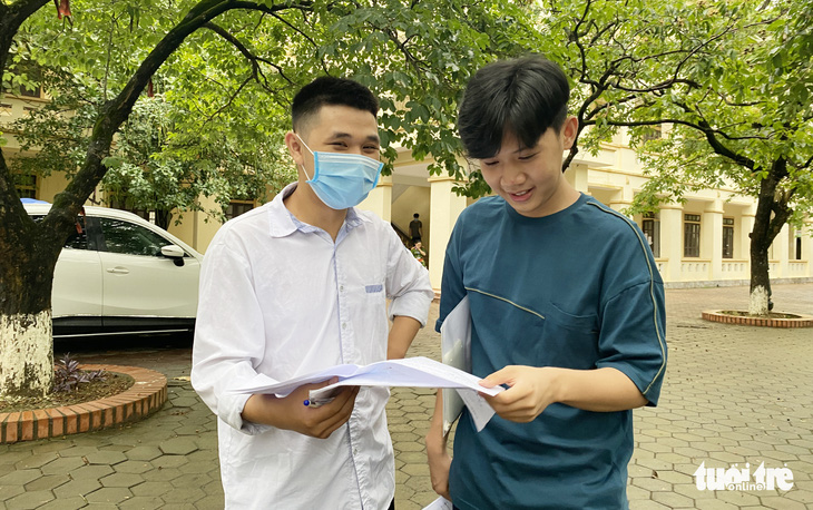 Các trường ĐH ở Nghệ An công bố điểm sàn - Ảnh 1.