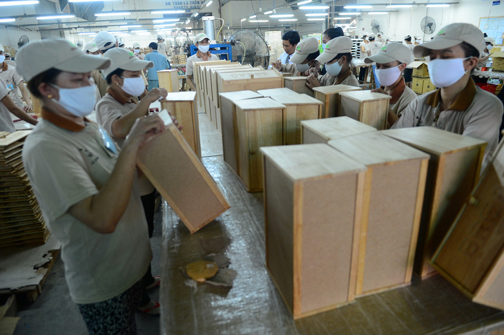 Đồ gỗ với nguy cơ bị trà trộn các bộ phận từ Trung Quốc - Ảnh 1.