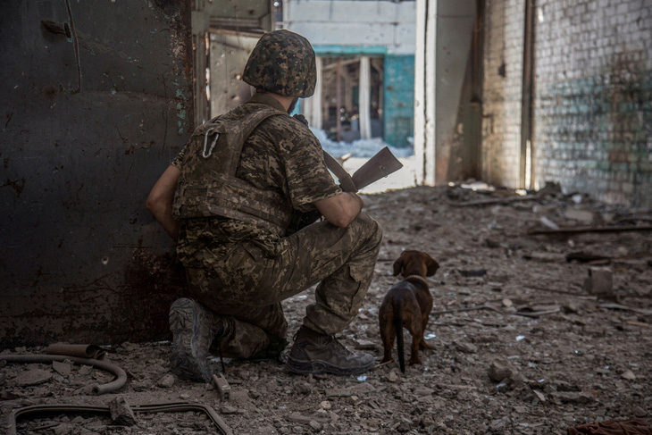 Ukraine nhận mất 9.000 quân nhưng nói Nga thiệt hại gấp 5 lần - Ảnh 1.