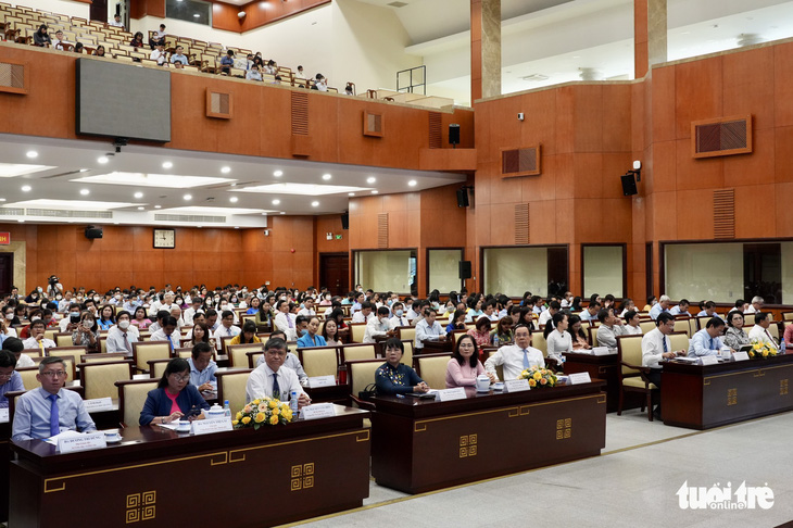 Bí thư Nguyễn Văn Nên: Nền giáo dục thực chất mới tạo ra xã hội phát triển thực chất - Ảnh 2.