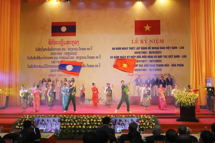Thanh Hóa tổ chức lễ kỷ niệm 60 năm ngày thiết lập quan hệ ngoại giao Việt Nam - Lào - Ảnh 1.