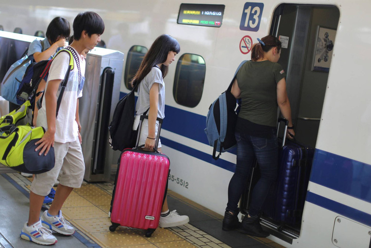 Dịch vụ du lịch với điểm đến ngẫu nhiên bùng nổ tại Nhật Bản - Ảnh 1.