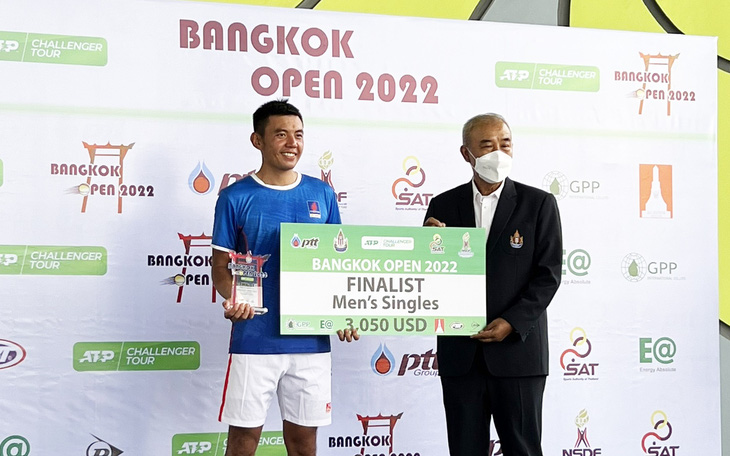 Lý Hoàng Nam xô ngã kỷ lục bản thân trên bảng xếp hạng ATP