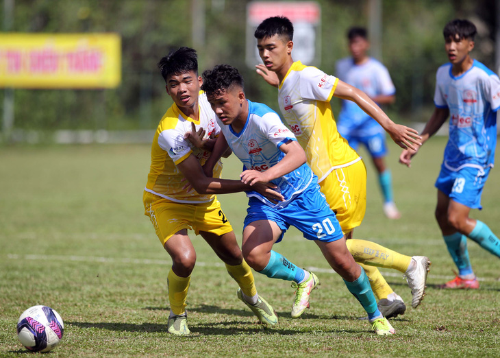 Lứa trẻ học kiểu Pháp giúp Sài Gòn thắng trận mở màn Giải U17 quốc gia 2022 - Ảnh 3.