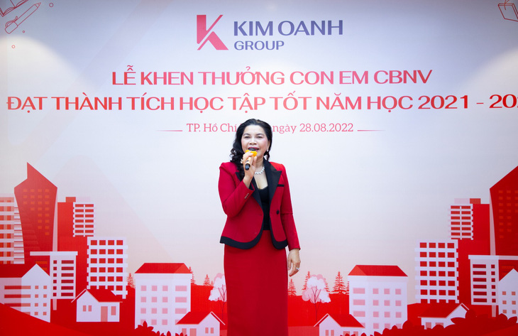 Kim Oanh Group khen thưởng con CBNV học tập tốt năm học 2021-2022 - Ảnh 2.