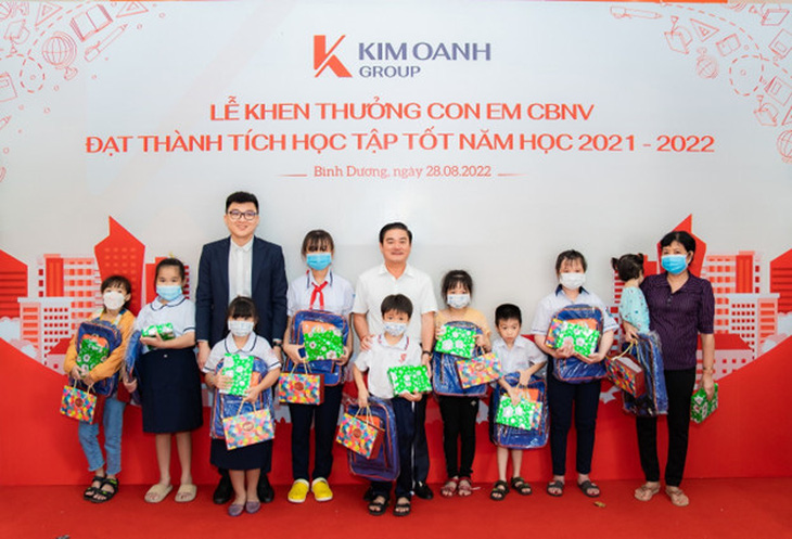 Kim Oanh Group khen thưởng con CBNV học tập tốt năm học 2021-2022 - Ảnh 4.