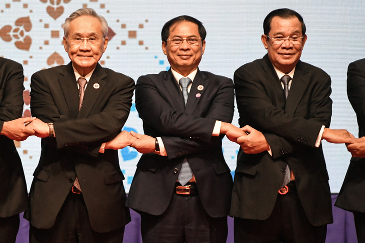 ASEAN kêu gọi kiềm chế sau chuyến thăm Đài Loan của bà Pelosi - Ảnh 1.