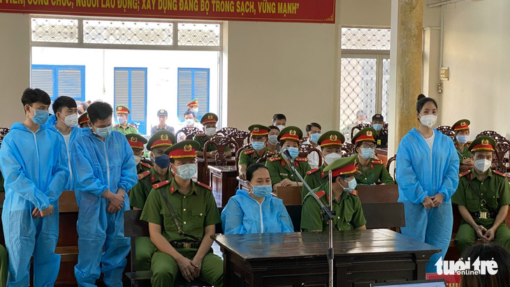 Xét xử nhóm vận chuyển gần 34kg ma túy từ Campuchia về Việt Nam - Ảnh 1.