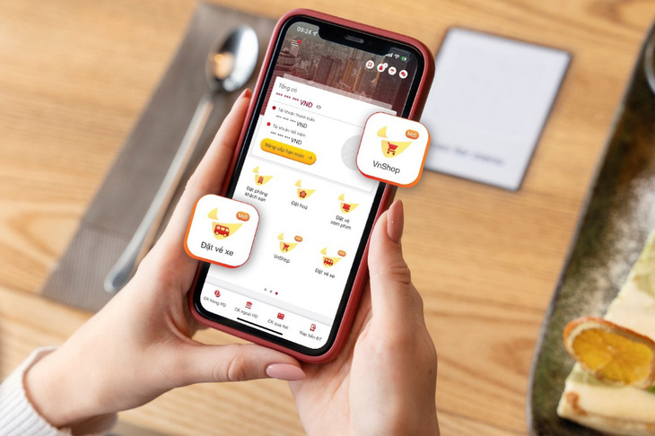 App HDBank ra mắt tính năng mới giúp người dùng đặt vé xe và mua sắm - Ảnh 1.