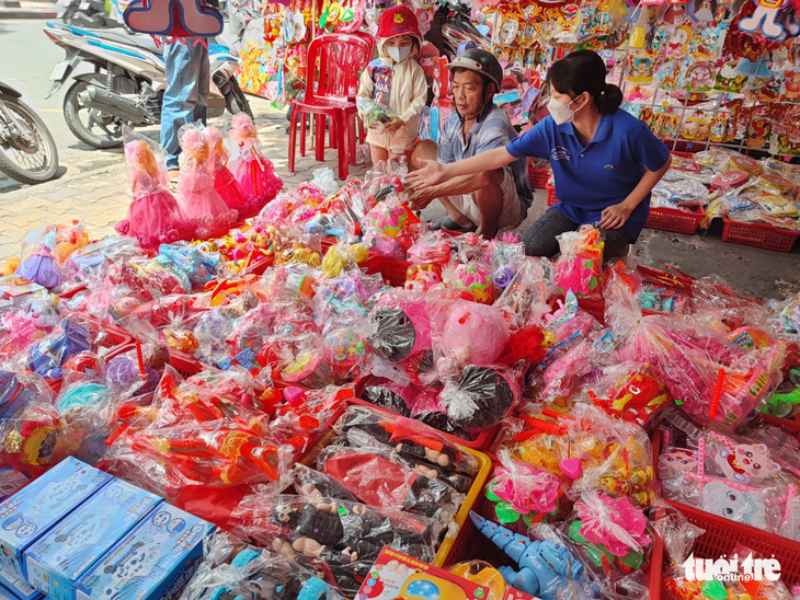 Đón Trung thu 2022: Lồng đèn Việt áp đảo hoàn toàn hàng Trung Quốc - Ảnh 4.