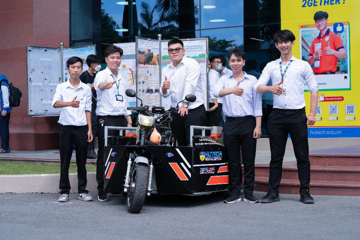 Sinh viên Kỹ thuật - Công nghệ ‘săn’ hơn 3.500 đầu việc tại HUTECH TECHSHOW 2022 - Ảnh 2.